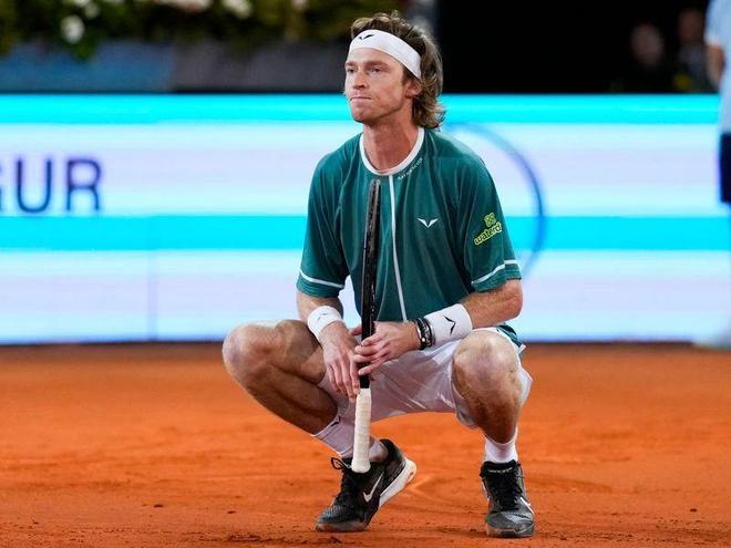 径已出现 径已出现