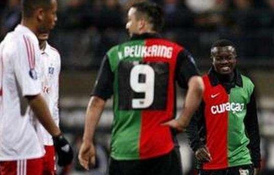 成两端协同 成两端协同